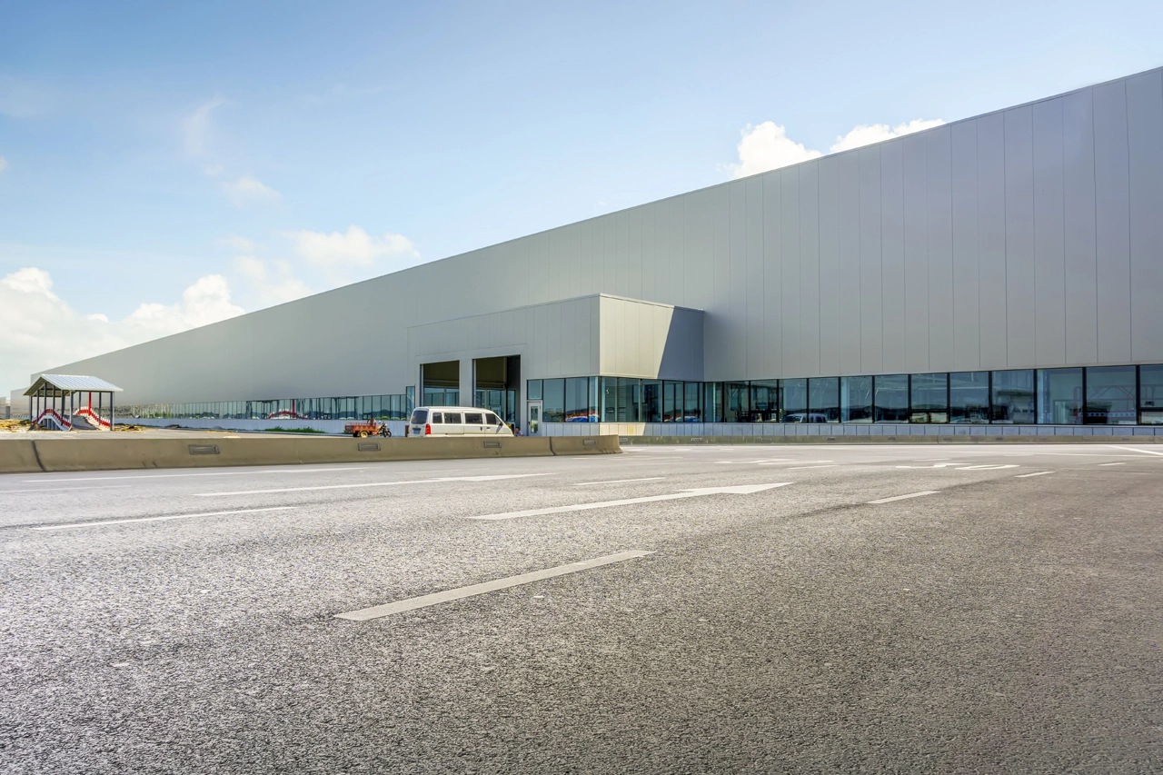 DevelopingWarehouseComprehensiveBusinesses